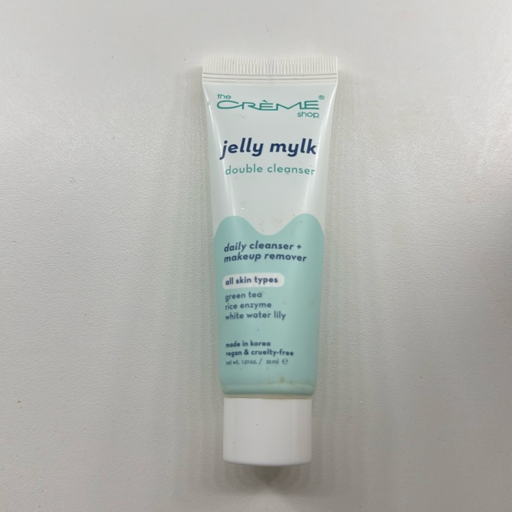 New sealed The Crème Shop Korean Skincare DoubleCleanse 2-In-1 GreenTea FaceWash